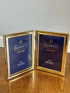 Vintage Burnes State Street Double Hinged Picture Frame 5x7 Gold Book Fold Frame